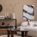 Jak dobrać kolor ścian do jasnych mebli, by stworzyć harmonijne wnętrze?